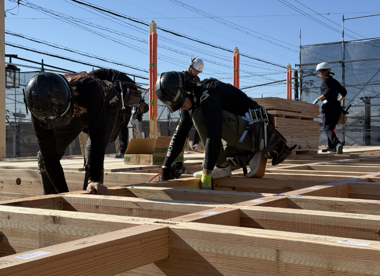 おしゃれな高性能住宅を、職人集団オオトリ建設で