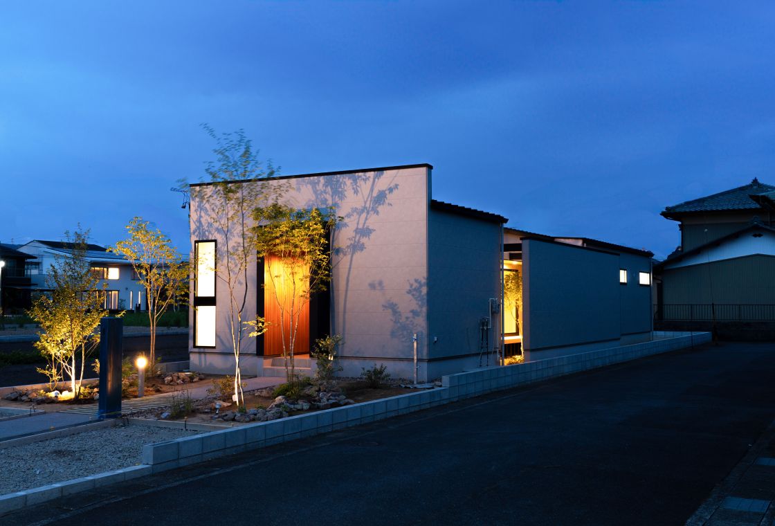 TRAIN HOUSE アイキャッチ画像