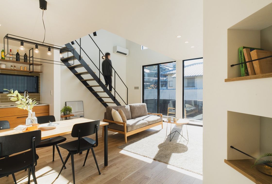 酒場のイエ アイキャッチ画像